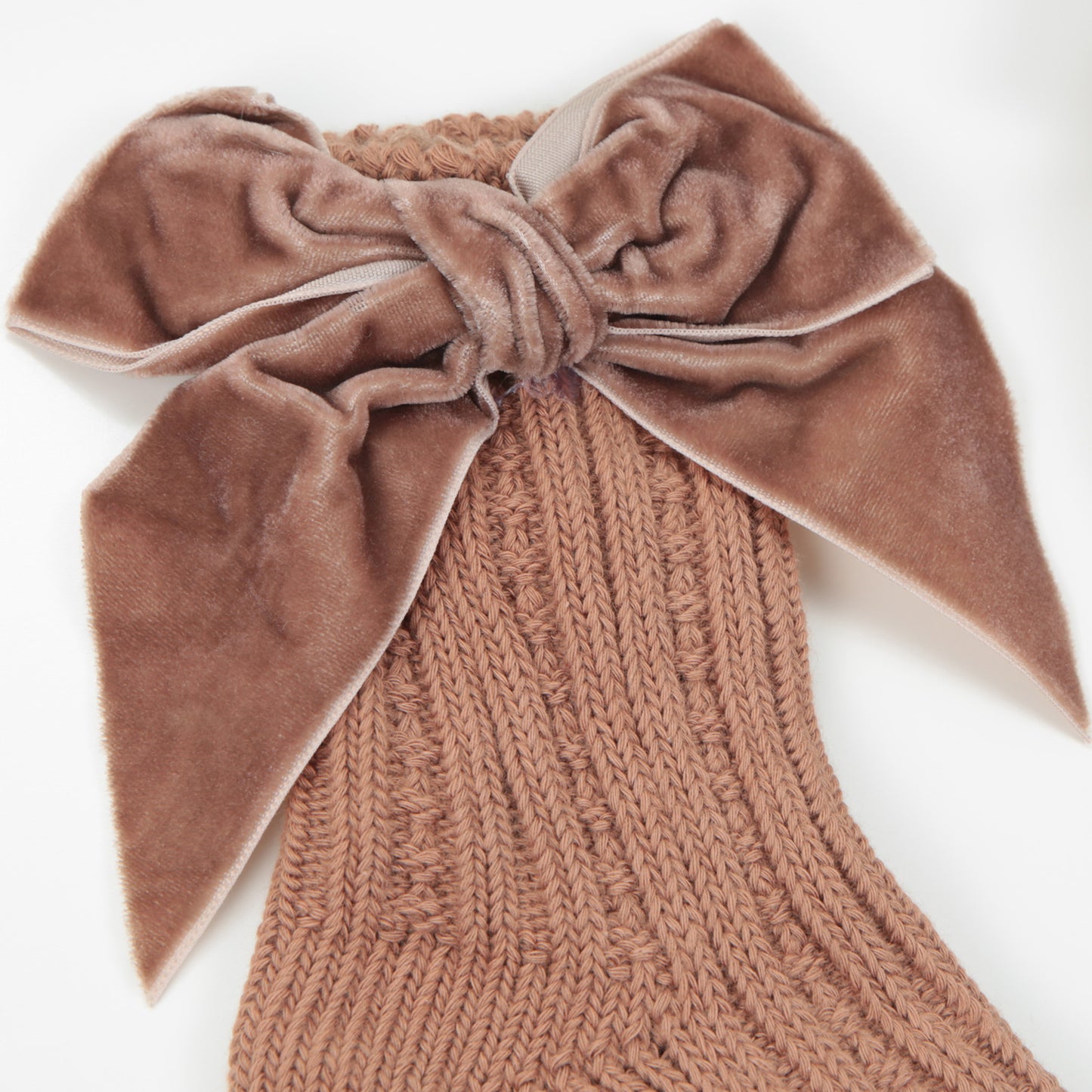 Strümpfe gerippt Samtschleife braun