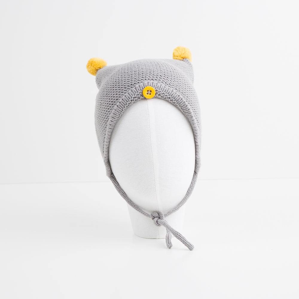 Strickmütze Bommel grau