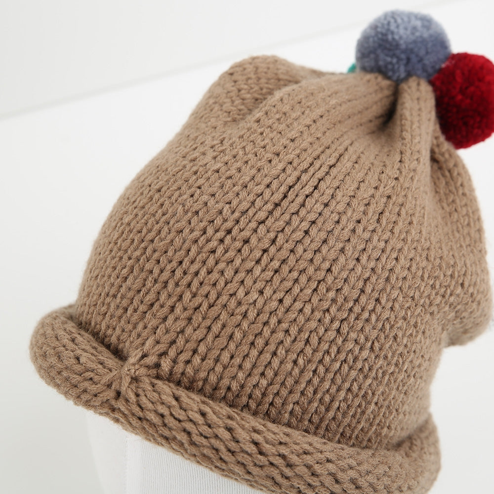 Strickmütze Bommeln braun