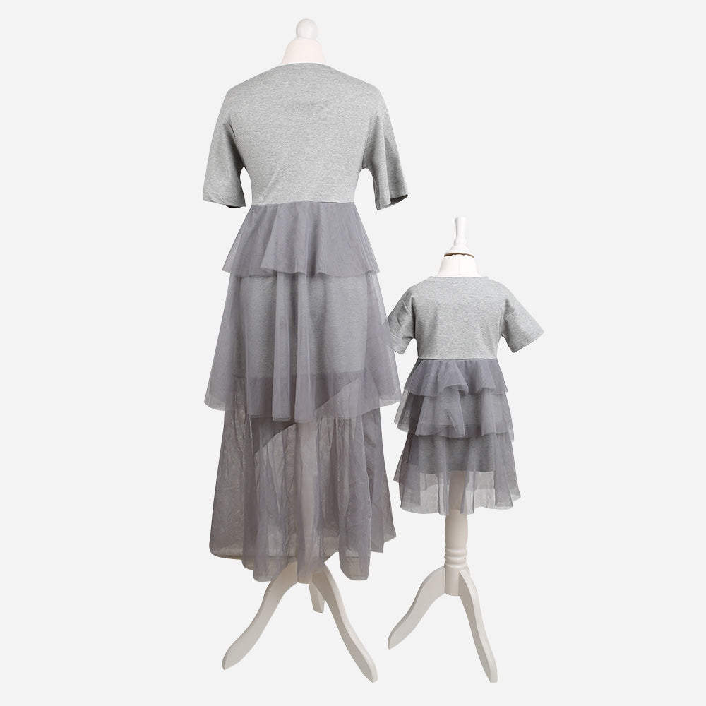 Kleid Tüll asymmetrisch grau Mama