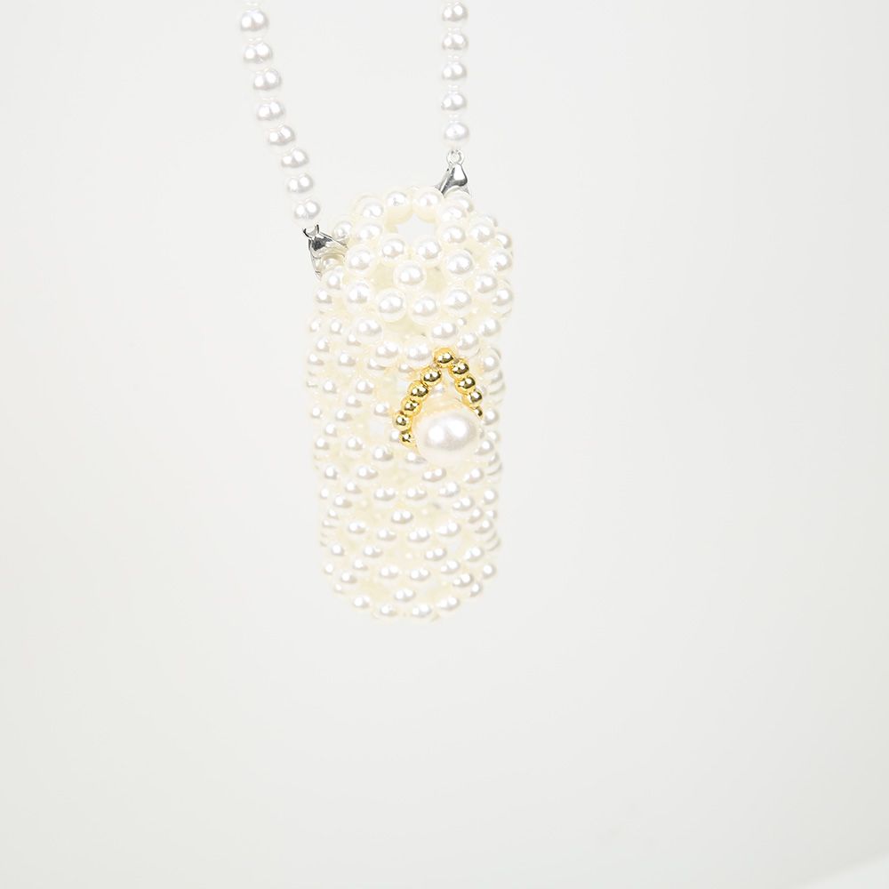 Perlentasche Lipstick